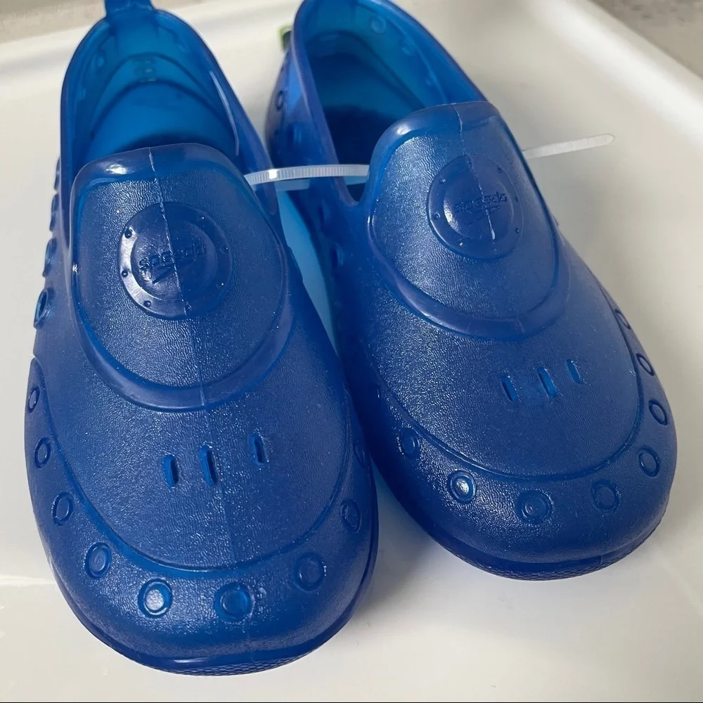 Speedo Kids Jelly Water Shoe in Blue
